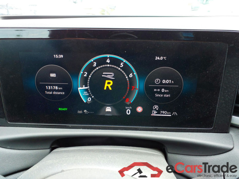 VOLKSWAGEN T-Roc 1.0 TSI 110kW (150CV) DSG7 R-Line(Winterpack) #4