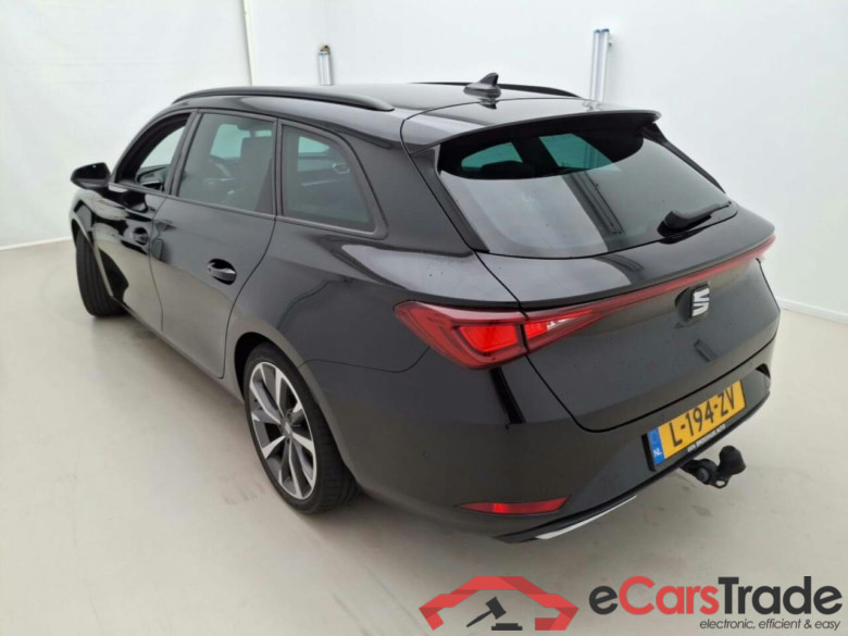 SEAT Leon Sportstourer 1.5 eTSI FR Bns Int DSG #5