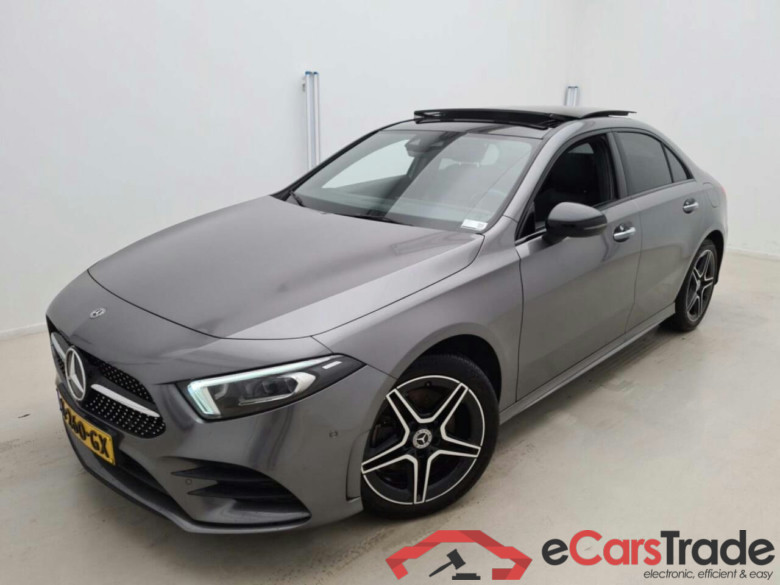 MERCEDES-BENZ A-klasse 250 e Business Solution AMG Li