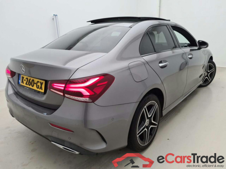 MERCEDES-BENZ A-klasse 250 e Business Solution AMG Li #2