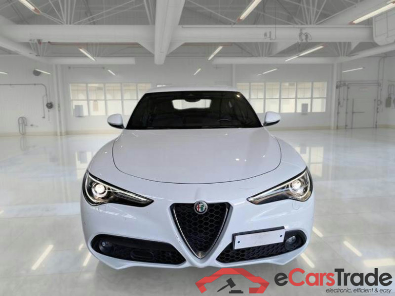 ALFA ROMEO STELVIO / 2017 / 5P / SUV 2.2 TD 160 CV SUPER BUSINESS AT8 RWD #6