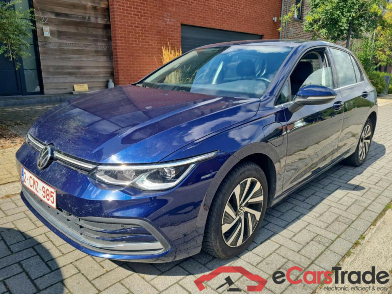 Volkswagen Golf 1.4 e-Hybrid Plug-In Aut. LED-Matrix Virtual ACC Navi-Pro 1/2 Sport-Alcantara KeylessGo Klima PDC ...