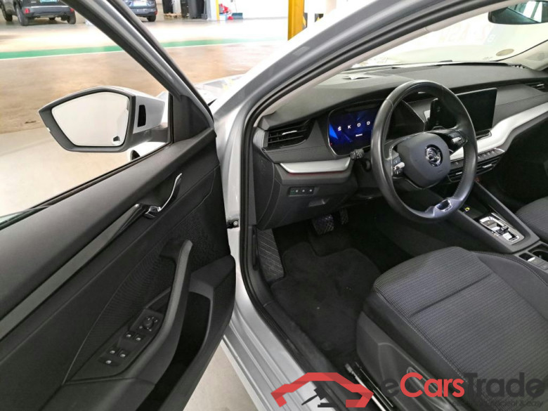 SKODA OCTAVIA COMBI 2.0 CRTDI 110KW DSG7 CLEVER #5