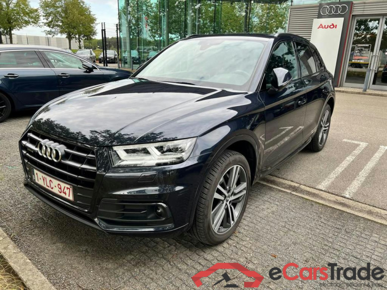 AUDI Q5 PHEV 50 TFSi e Quattro Sport S tronic #1