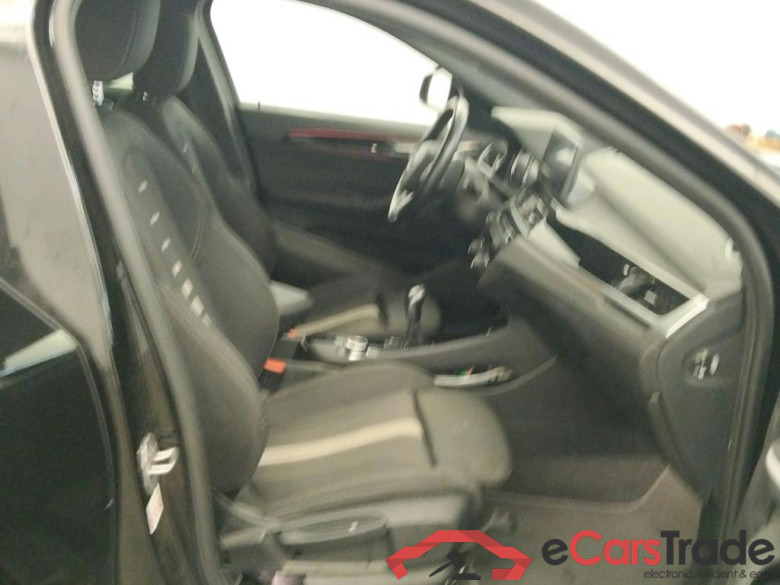 BMW X2 / 2017 / 5P / todoterreno sDrive18d #6