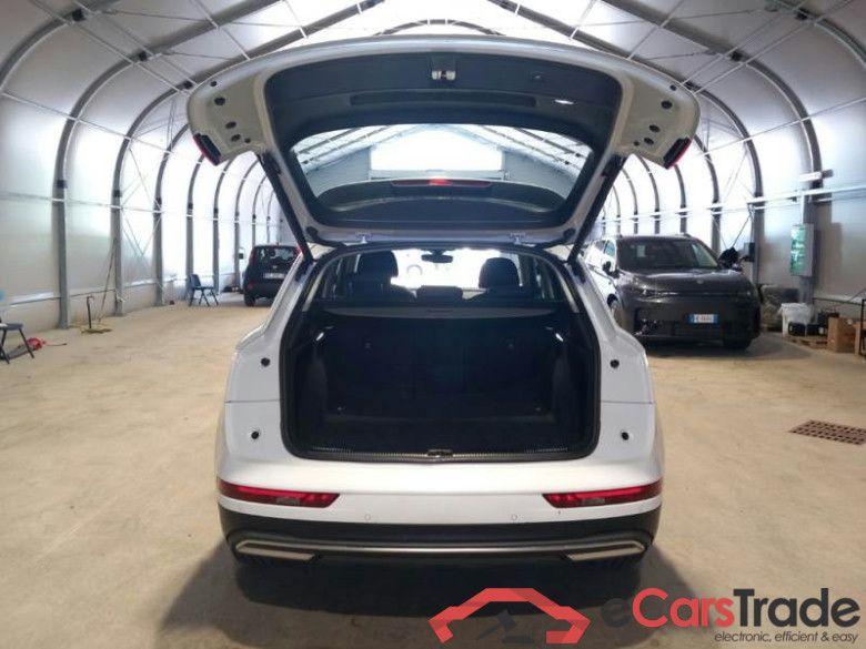 AUDI Q5 / 2020 / 5P / SUV 35 TDI BUSINESS S TRONIC #5