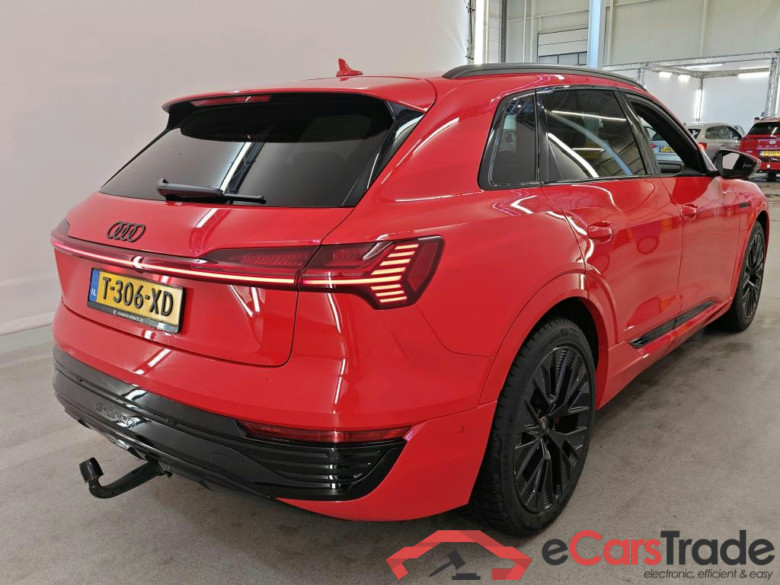 Audi Q8 e-tron 55 e-tron quattro Advanced edition 5d #2