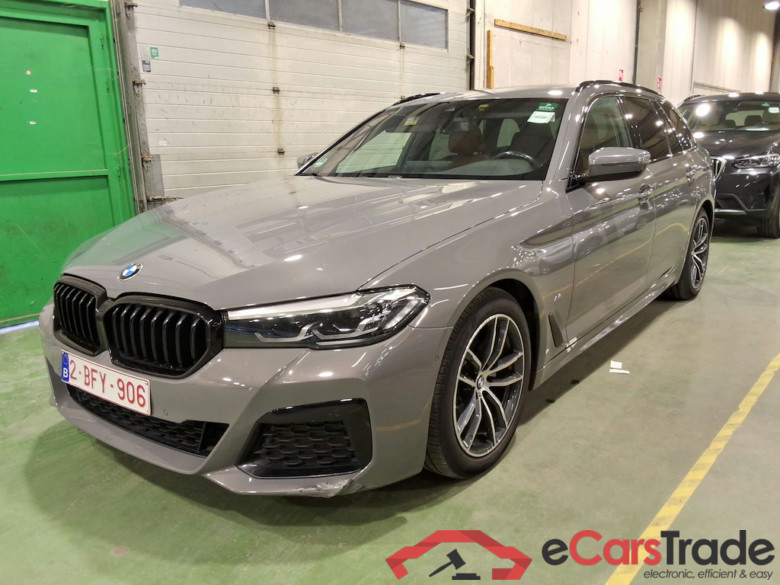 BMW 5 TOURING - 2020 520iA MHEV #1