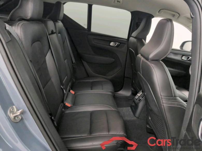 VOLVO XC40 1.5 T4 PHEV CORE DCT #6