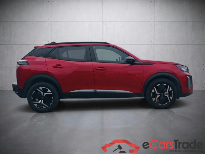 Peugeot 2008 Allure 1.2 100 #4