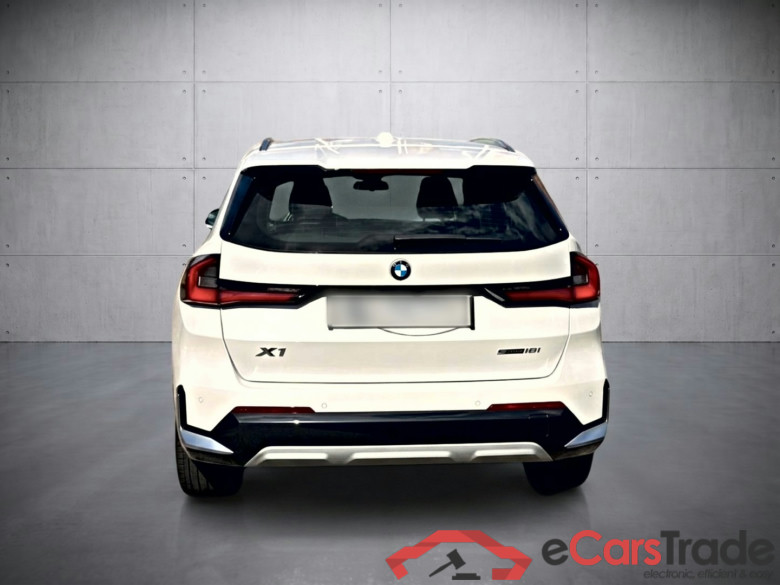 BMW X1 xLine (U11) sDrive18i 1.5 136 #6