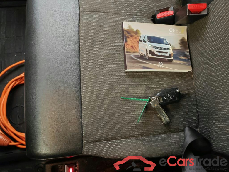 Opel Vivaro-e 50 kWh L3H1 Edition + Navigatiepakket #4