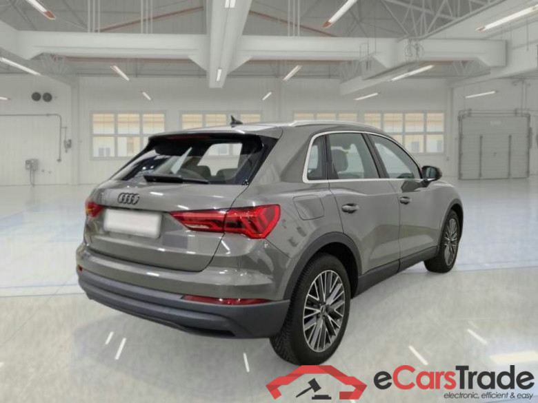 AUDI Q3 / 2018 / 5P / SUV 35 TDI S TRONIC BUSINESS #2