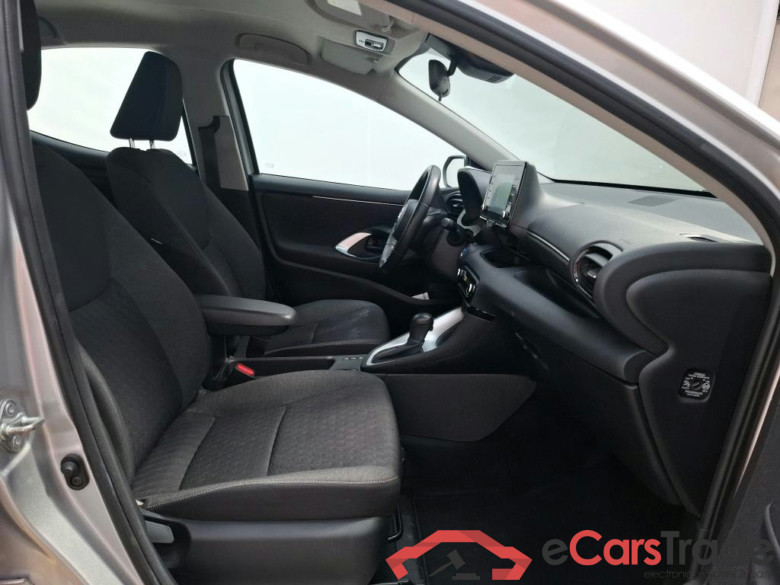 TOYOTA Yaris Hybride 2019 5P Berline Hybride 116h Dynamic Business Beyond Zer #6