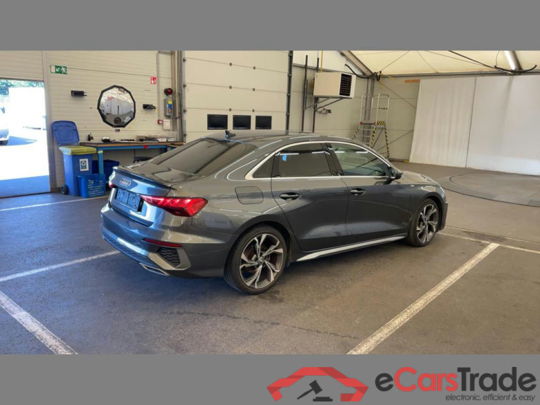 AUDI A3 Sedan A3 35 TFSI S line S tronic #4