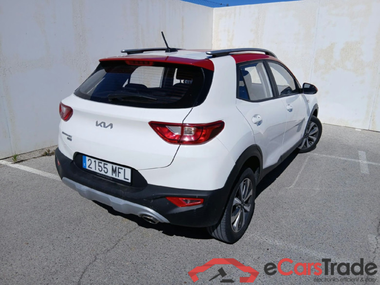KIA Stonic / 2017 / 5P / todoterreno 1.0 T-GDi 74kW (100CV) MHEV iMT Concept #2