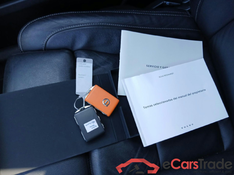 VOLVO XC40 / 2017 / 5P / todoterreno 1.5 T4 Twin Recharge Inscription Auto #5