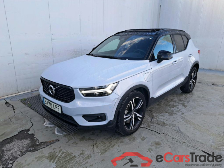 VOLVO XC40 / 2017 / 5P / todoterreno 1.5 T4 Twin Recharge R-Design Auto