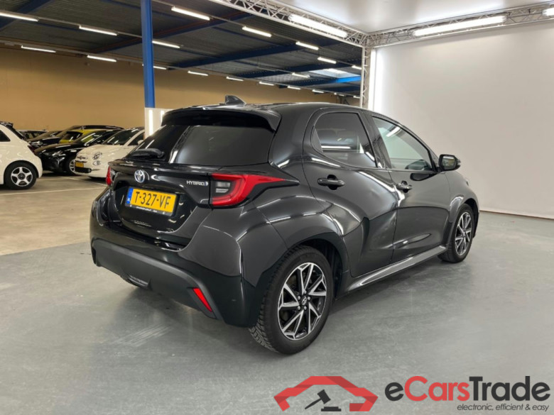 TOYOTA Yaris 1.5 Hybrid Dynamic #4