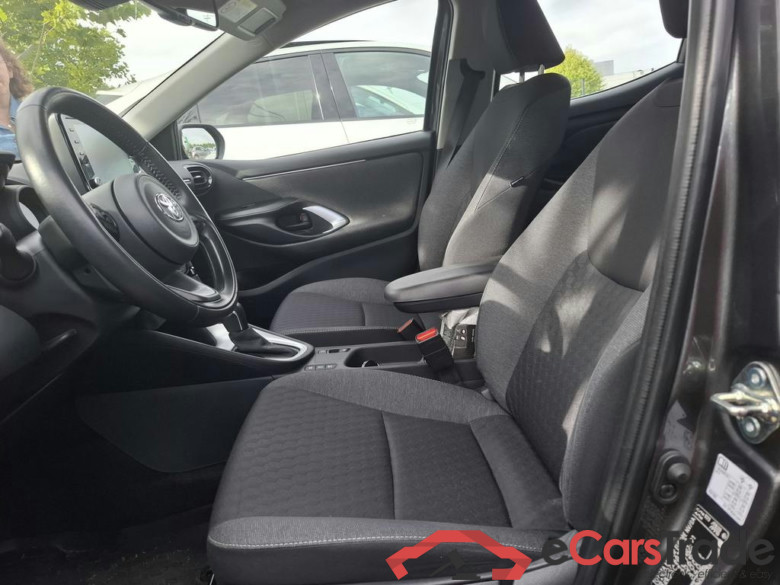 TOYOTA Yaris Hybrid (HEV) Yaris Hybrid 1.5i VVT-i E-CVT Dynamic #6