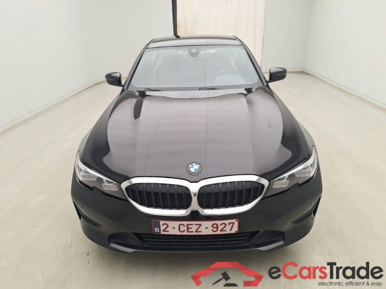 BMW, 3-serie '18, 318i