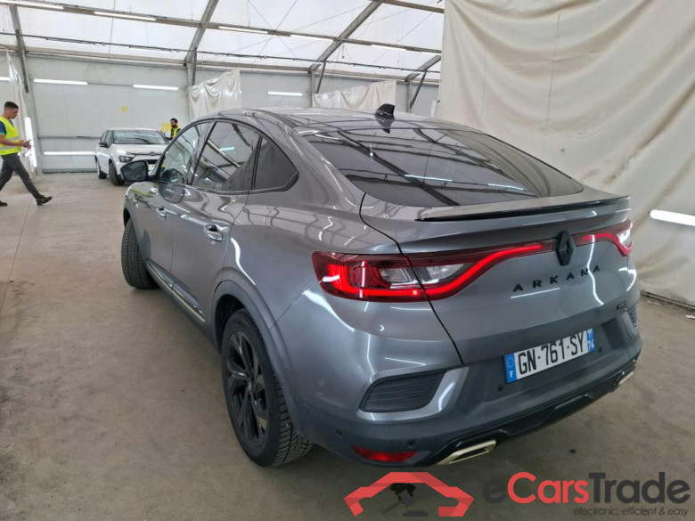 RENAULT Arkana / 2021 / 5P / SUV R.S. Line E-TECH 145 -21B #2