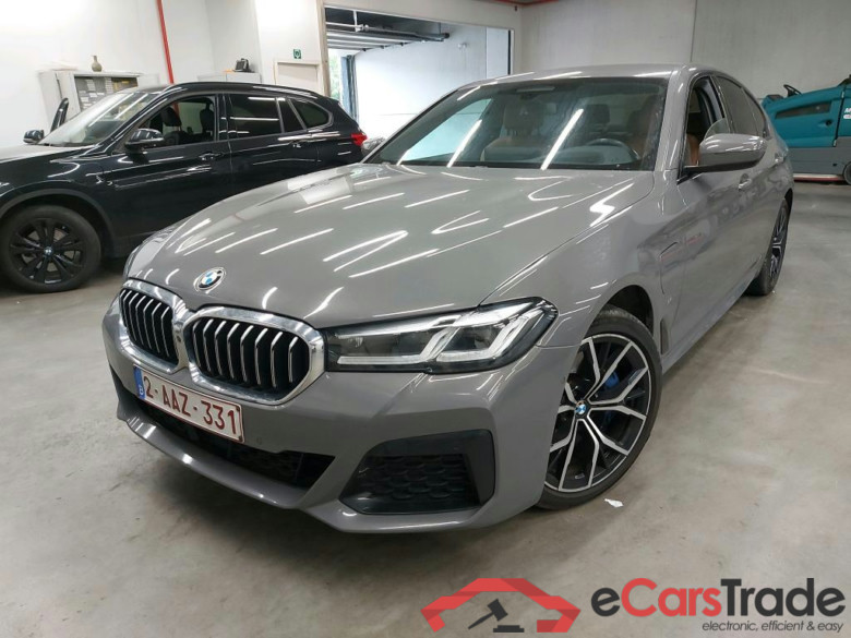 BMW - BMW 5 BERLINE 530eA 272PK M Sport Business Edition Pack Safety & Comfort+ & Driving Assistant Professional & Innovation * HYBRID *