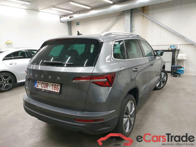 SKODA - SKO KAROQ TSI 110PK Clever Pano Roof * PETROL * #2