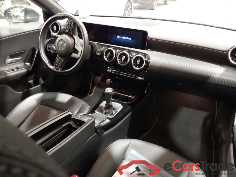 MERCEDES-BENZ CLASS CLA SHOOTING BRAKE DIESE CLA 180 d Business Solution #6