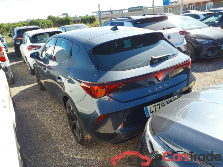 CUPRA Leon 5P 1.5 eTSI SS 150cv manual  #2