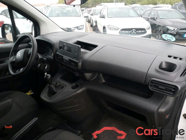 CITROEN Berlingo / 2018 / 5P / furgón derivado de turismo Doble Cab. Talla XL BlueHDi 100 CONTROL #3