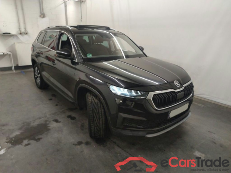 Skoda Kodiaq 2.0 TDI Clever 7PL Aut. Pano LED Virtual Navi KeylessGo Camera Klima PDC ... #2