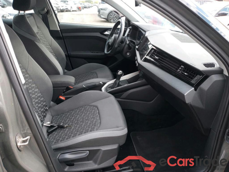 AUDI A1 / 2018 / 5P / berlina con portón Sportback Adrenalin 30 TFSI 81kW S tron(SP) (AC3) #6