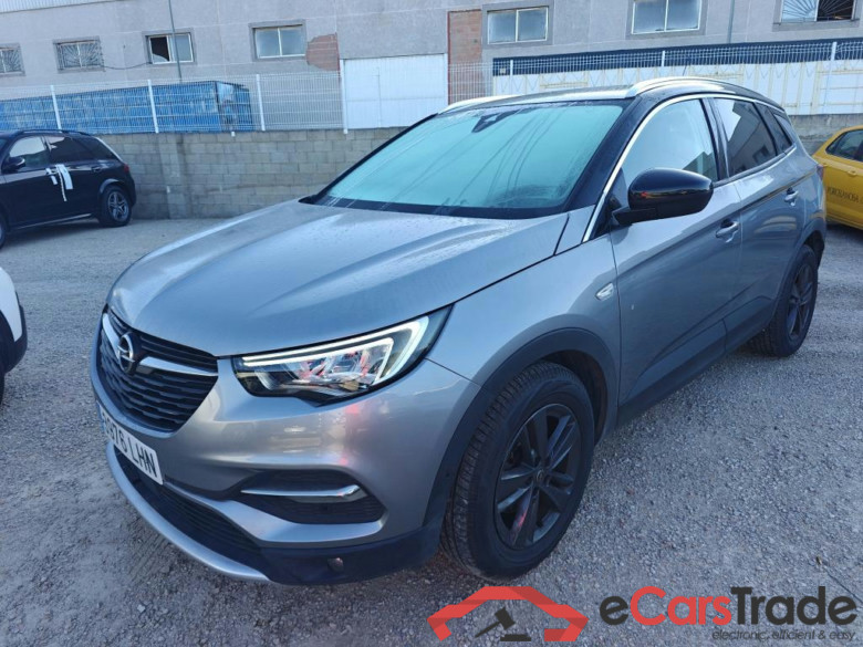 OPEL Grandland X / 2017 / 5P / todoterreno 1.2 Turbo 120 Aniversario (CX)