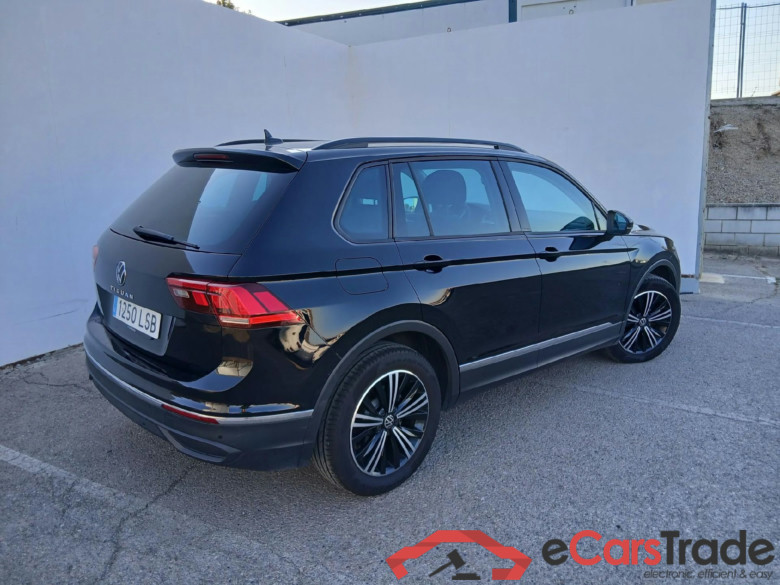 VOLKSWAGEN Tiguan / 2020 / 5P / todoterreno Life 2.0 TDI 110kW (150CV) DSG (AC2) #2