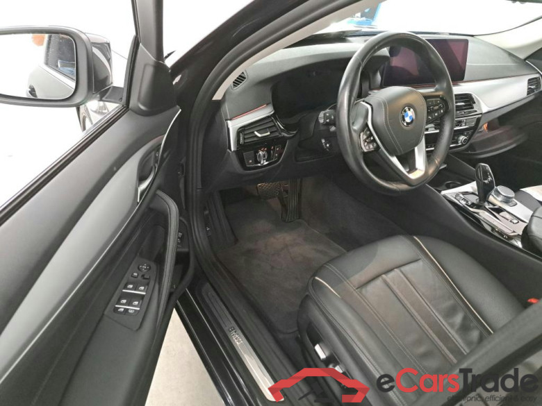 BMW 5 DIESEL - 2020 518 dA MHD #5