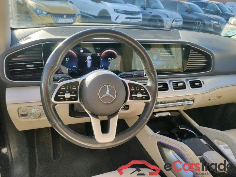 MERCEDES-BENZ GLE / 2018 / 5P / todoterreno GLE 350 d 4MATIC #3