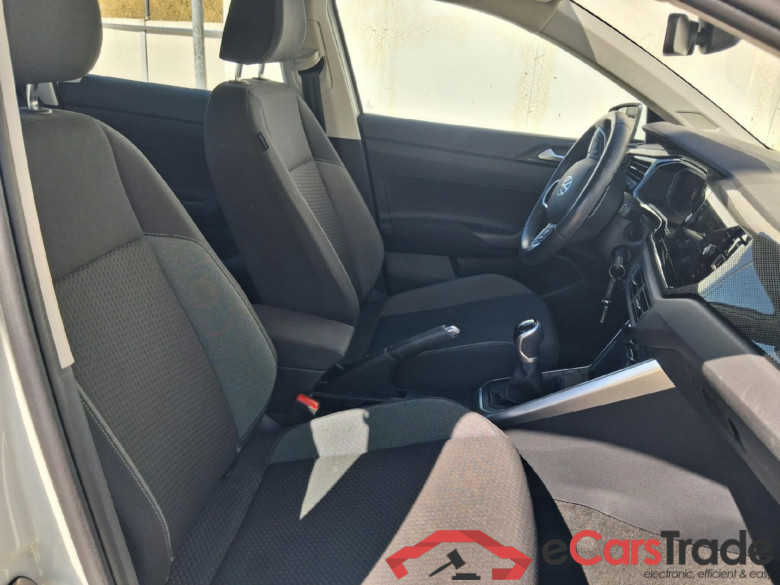 VOLKSWAGEN Polo / 2021 / 5P / berlina con portón Life 1.0 TSI 70kW (95CV) #6