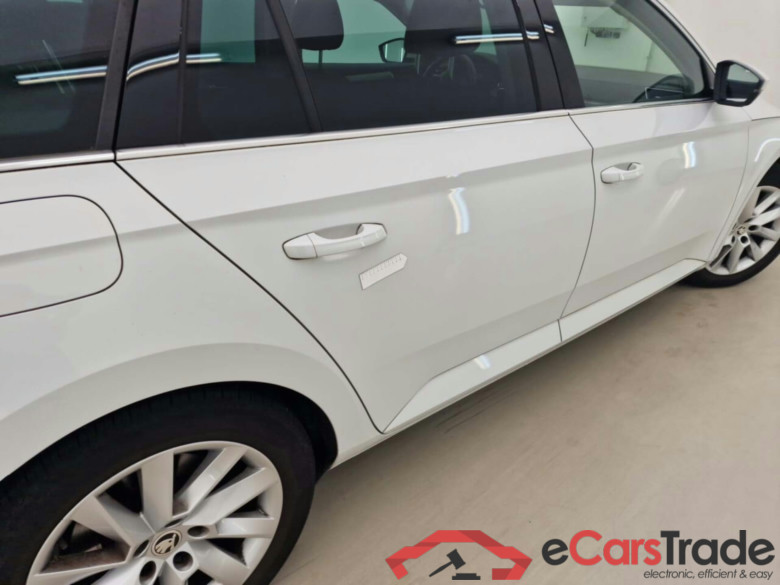 SKODA SUPERB COMBI 2.0 TDI 4X4 STYLE DSG #4