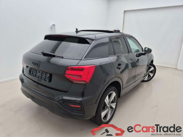 AUDI Q2 30 TDI ATTR. S-TRONIC #2
