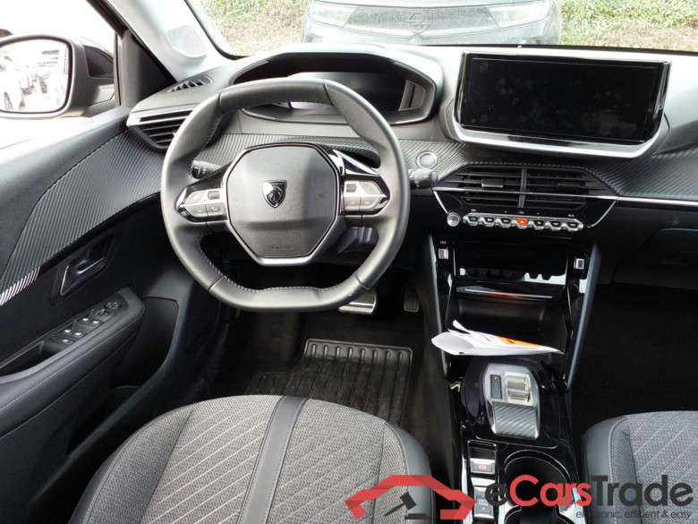 PEUGEOT 208  PEUGEOT 208  Allure Hybrid 110 ch e-DCS6 + pack access #4