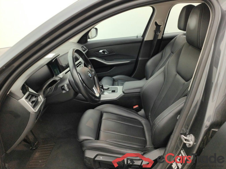BMW 3 Reeks Berline 316dA (90 kW) 4d #3