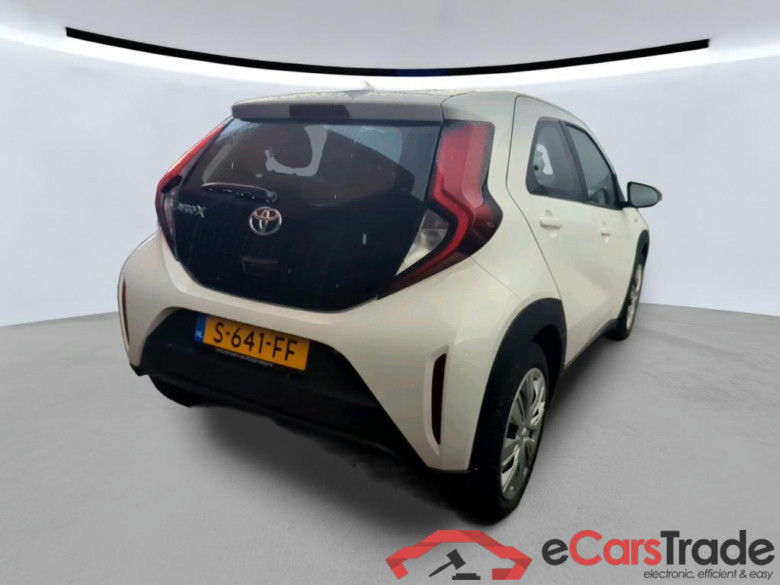 TOYOTA Aygo X 53 kW #4