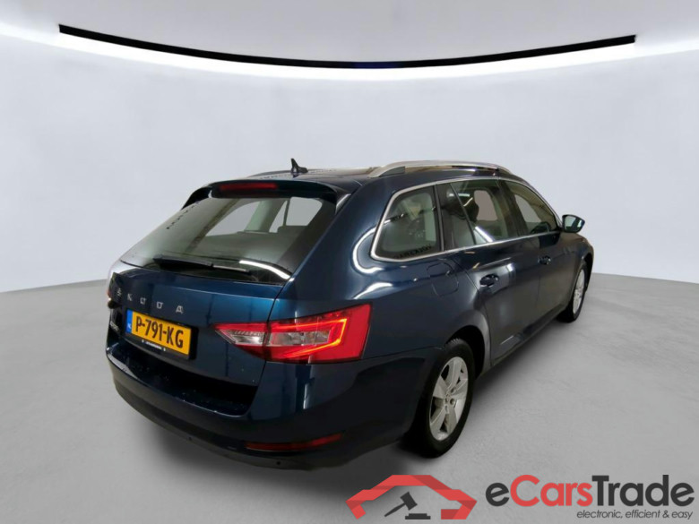 SKODA Superb Combi 110 kW #5