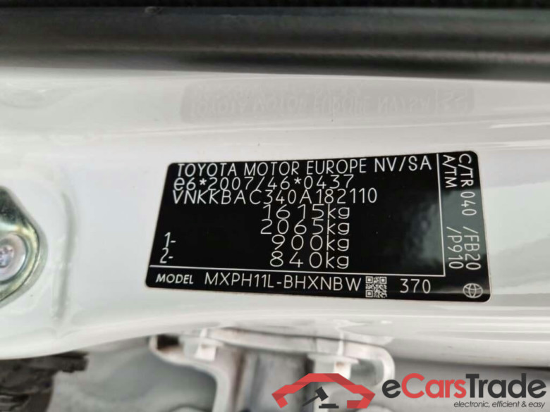 TOYOTA Yaris 1.5 Hyb. Active AUT. #4