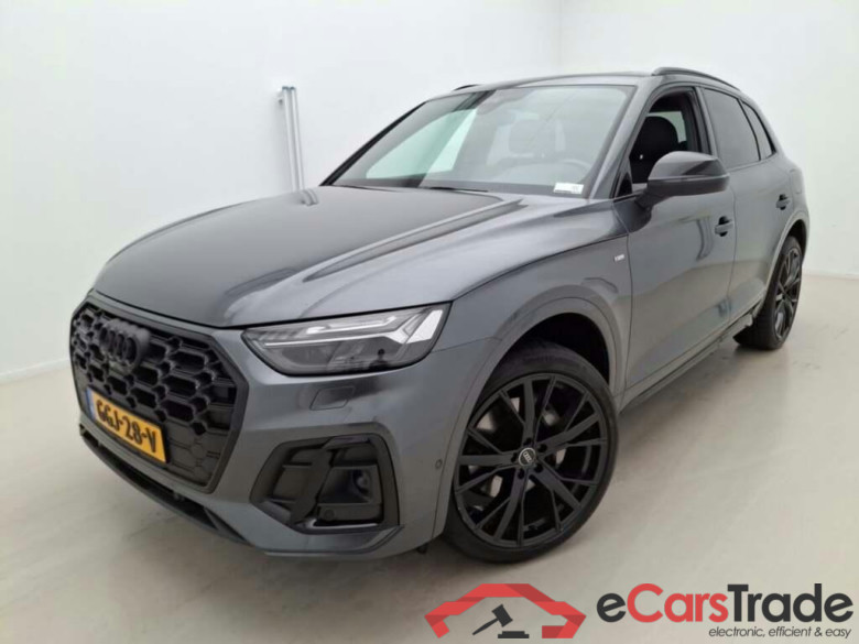 AUDI Q5 50 TFSI e quattro S-ed Comp. #1