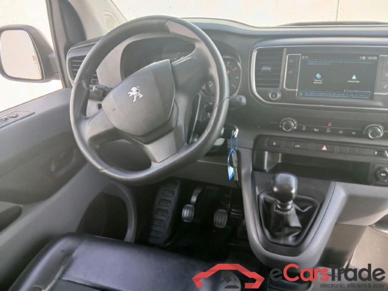 PEUGEOT Expert / 2016 / 4P / furgón Furgón Premium 1.5 BlueHDi 100 Standard (AC) #3