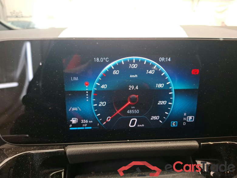 MERCEDES-BENZ GLA / 2020 / 5P / SUV 2.0 GLA 200 D BUSINESS LINE DCT #6