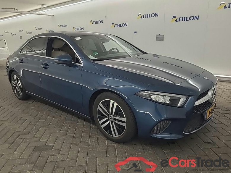 MERCEDES-BENZ A-Klasse Limousine A 180 7G-DCT Business Solution Luxury 4D 100kW #2