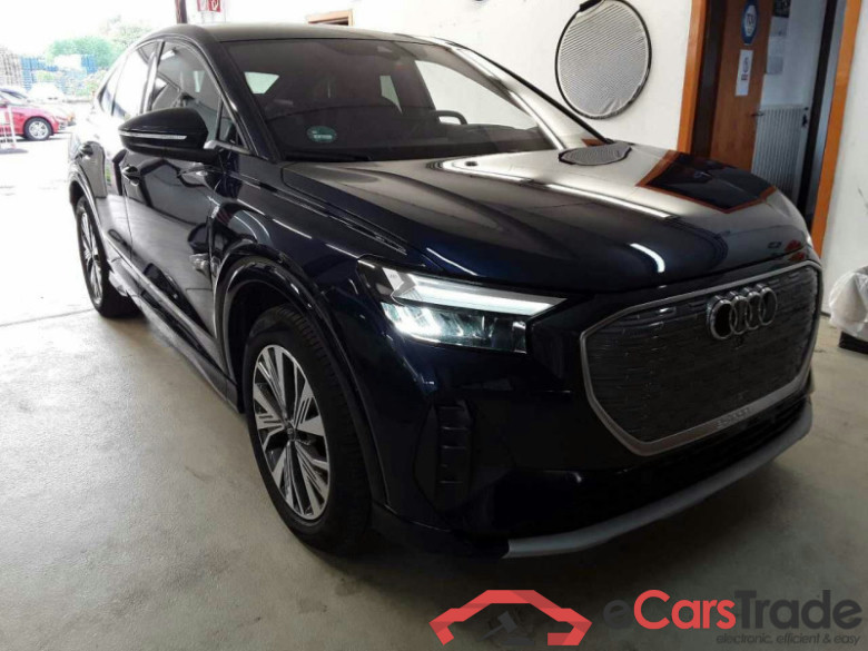 Audi Q4 e-tron Sportback  #1